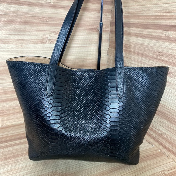 Gigi New York Teddie Tote - Picture 2 of 14